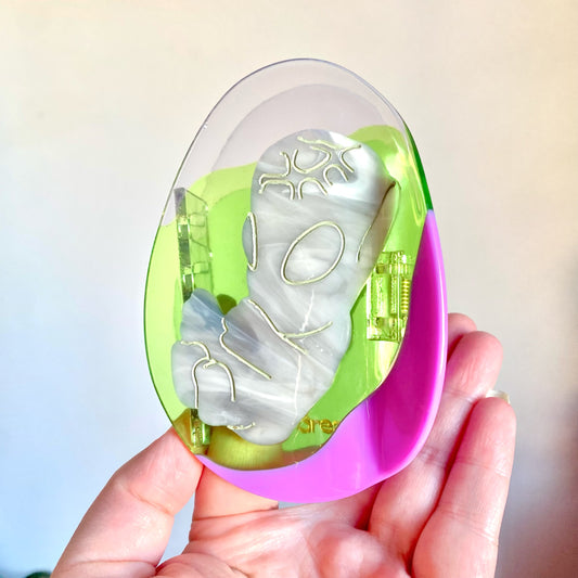 alien baby limited edition hair claw